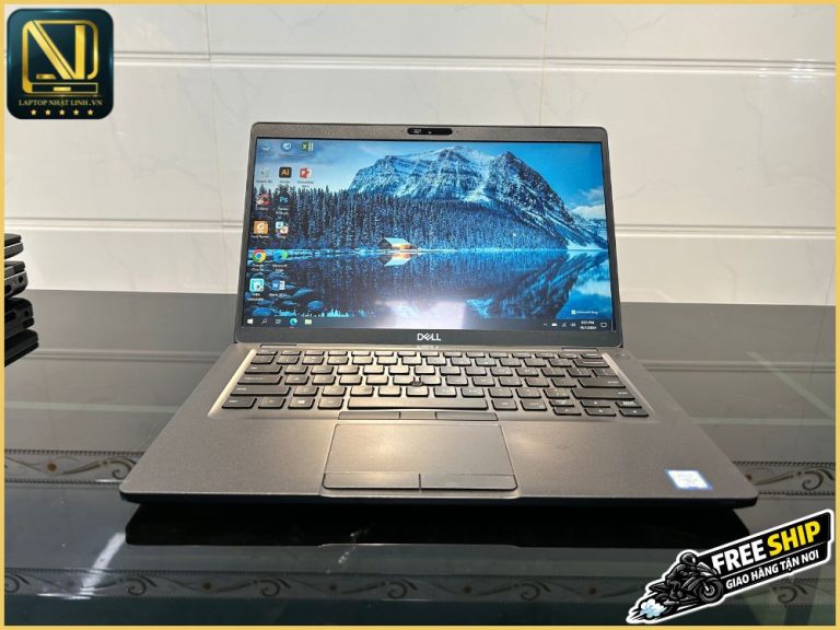 Hình ảnh trực diện Laptop Dell Latitude 5400 cũ, màn hình 14 inch sáng đẹp và bàn phím tiêu chuẩn tại Laptop Nhật Linh.