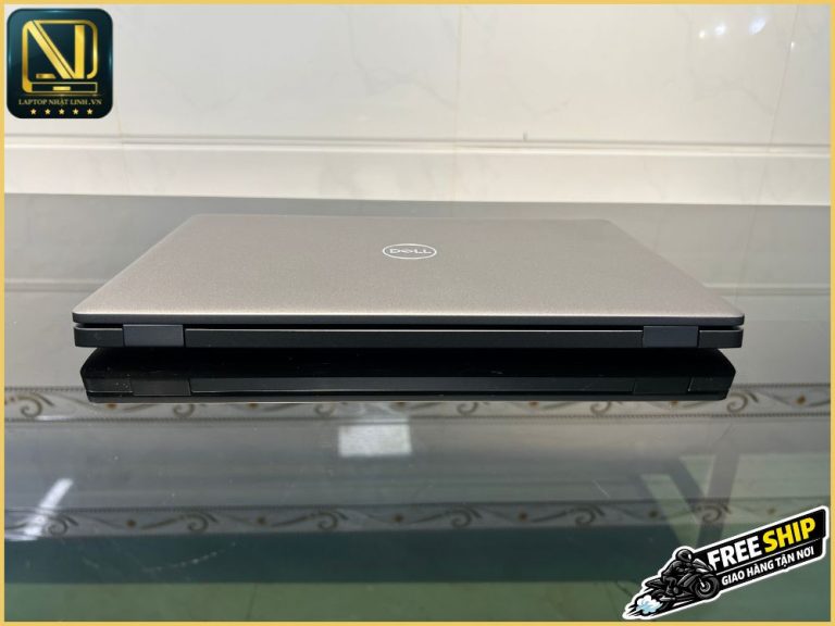 Mặt sau và bản lề Laptop Dell Latitude 5400 cũ thiết kế liền mạch, chắc chắn tại Laptop Nhật Linh.
