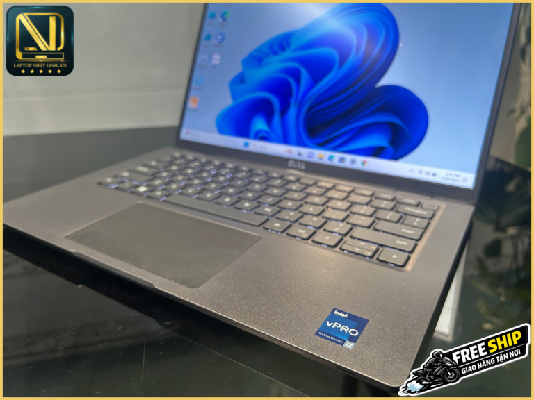 Ban phim va sticker Intel Core i7 vPro tren laptop Dell Latitude 7430