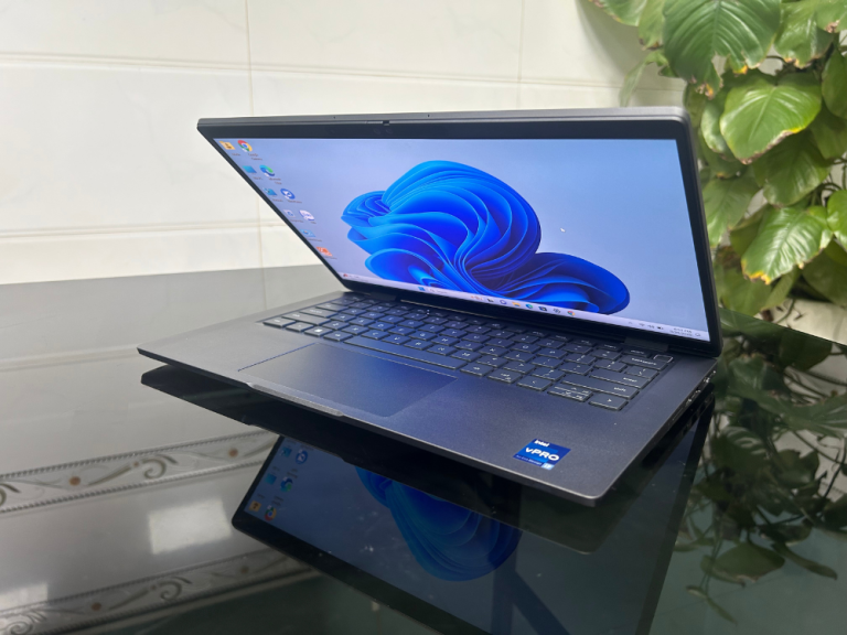 Tong the thiet ke mong nhe sang trong cua Dell Latitude 7430