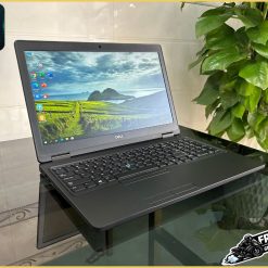 Kiểm tra cấu hình CPU Core i7 8750H trên laptop Dell Precision 3530 cũ tại Laptop Nhật Linh