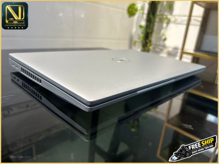Mặt lưng nhám xám bạc chống bám vân tay Dell Latitude 5530 cũ